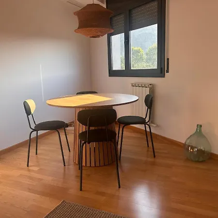 Apartament With Pool And Parking